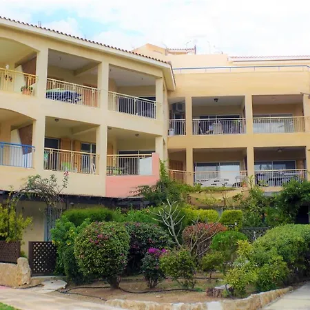 Single Bedroom Sea View Apartament Pafos