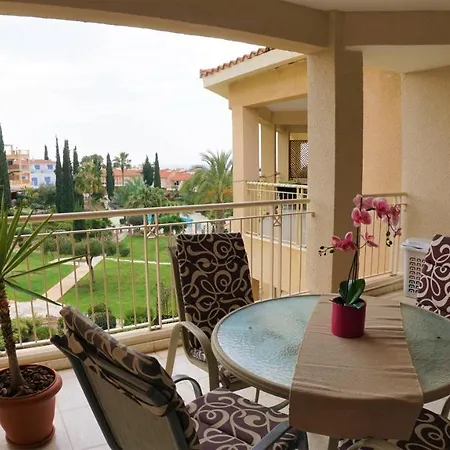 Single Bedroom Sea View Appartement *
