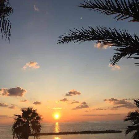 Single Bedroom Sea View Appartement Paphos
