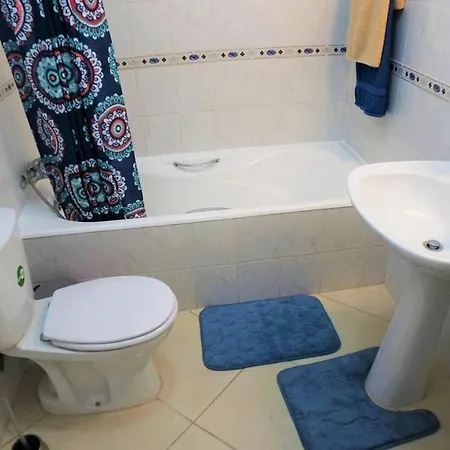 Single Bedroom Sea View *